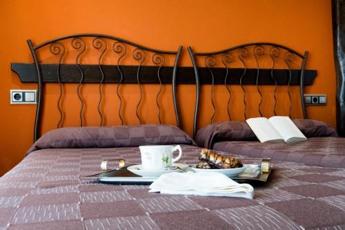 Abadin House | Pet-Friendly Casa Goas: Family Welcome and Great Amenities