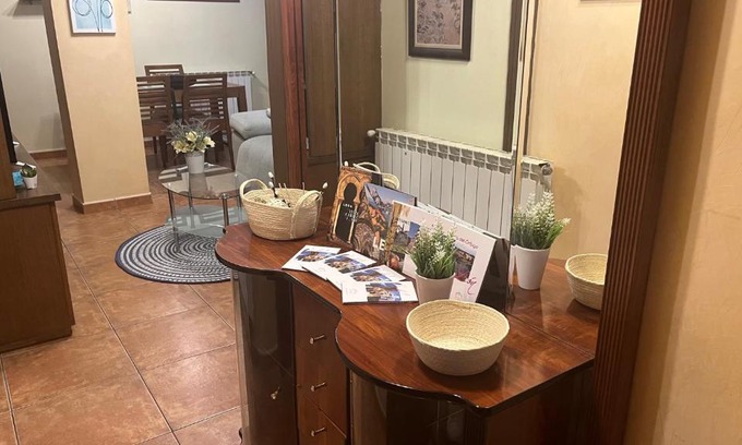 Leon Apartment | Kid-Friendly Casa Gorgona with Exceptional Guest Ratings
