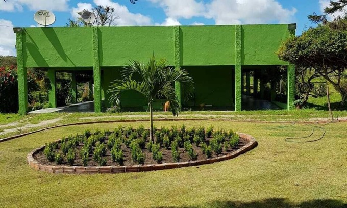 Camocim de Sao Felix House | Discover Casa Grande de Campo: Ideal Farm Stay in Camocim