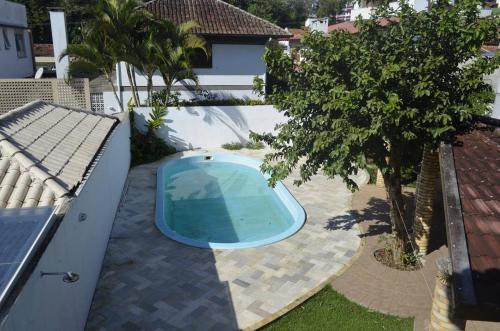 Corrego Grande House | Stunning Casa Grande with Pool and Hot Tub - Rated 10/10