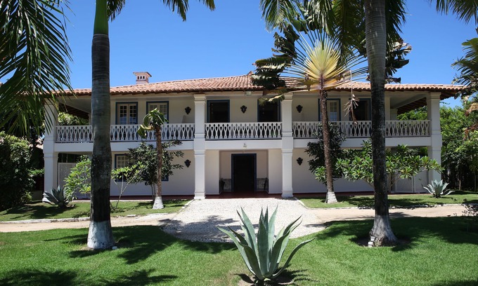 Arraial d'Ajuda House | Seaside Retreat: Casa Grande São Vicente with Private Pool