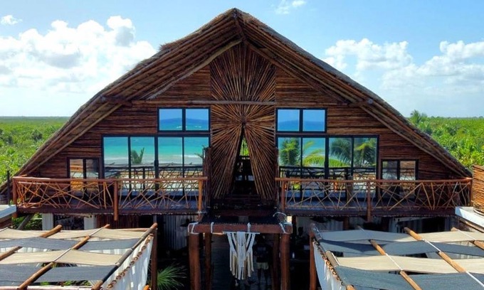 Mahahual Hotel | Casa Hayhu: Oceanfront Stay with Private Beach and Hot Tub