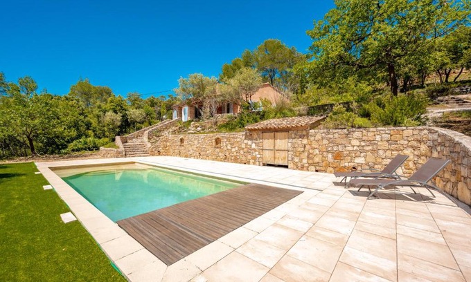 Entrecasteaux House | Casa Hestia: Private Pool Retreat with Top Guest Ratings