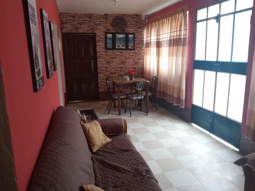 San Juan Bautista Apartment | Casa Hospedaje