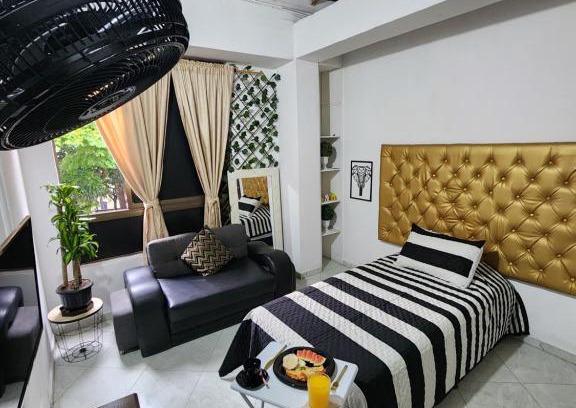 La Candelaria House | Top-Rated Casa Hotel La Oculta: Breakfast & Kitchen Access