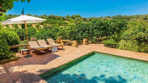 Hornachuelos Villa | Relax at Casa Huerta de la Fuente Hornachuelos - Family-Friendly Retreat