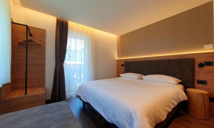 San Giovanni di Fassa Apartment | Pet-Friendly Casa Il Giardino with Oceanfront Views