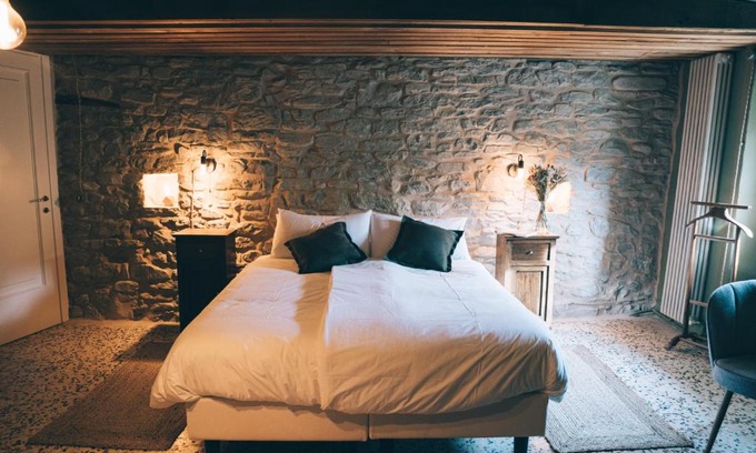 Voltre Bed & Breakfast | Enchanting Casa Nestled in the Romagna Hills