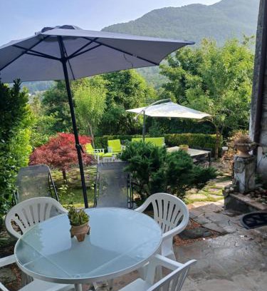 Pavana Apartment | Family-Friendly Casa in Montagna with Oceanfront Views