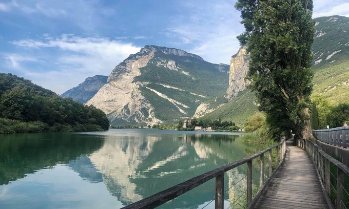 Pergolese House | Cozy Casa in Valle dei Laghi with Free Bike Rentals