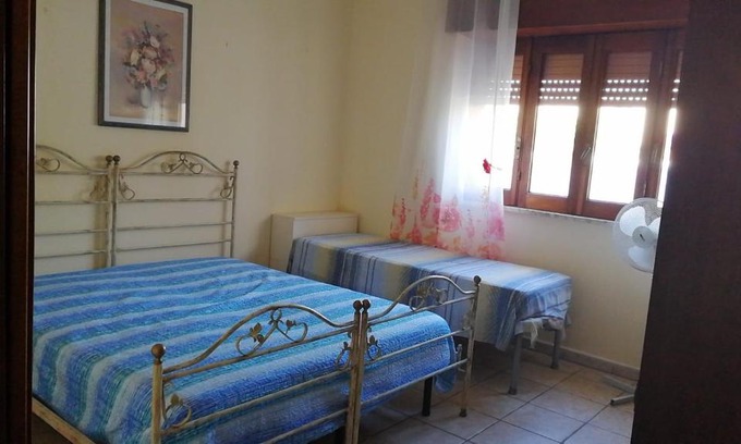 Castro Marina House | Relax at Casa Indipendente Castro - Family-Friendly Retreat