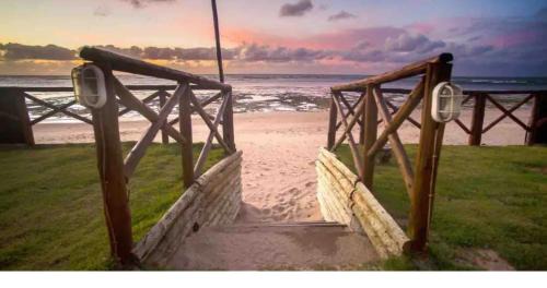 Itacimirim House | Beachfront Comfort at Casa Inteira in Itacimirim, Bahia