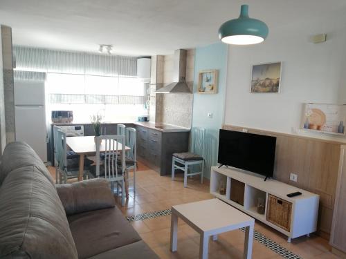 San Jose Apartment | Guest Rated Casa Isabel: Oceanfront Retreat for Families