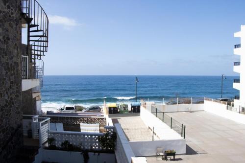 Bajamar House | Oceanfront Casa Isaura-Bajamar: Highly Rated Family Retreat