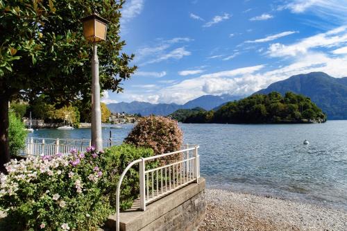Sala Comacina House | Casa Isola - by MyHomeInComo
