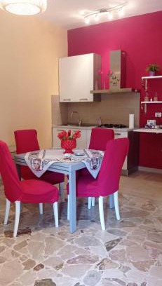 Militello in Val di Catania Apartment | Casa OXENA: Guest Rated 9/10 with Kitchen & Breakfast