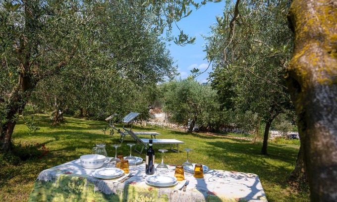 Sant'Ambrogio di Valpolicella Apartment | Experience Casa Dal Vecio Carli: Rated 9.5/10 & Pet-Friendly