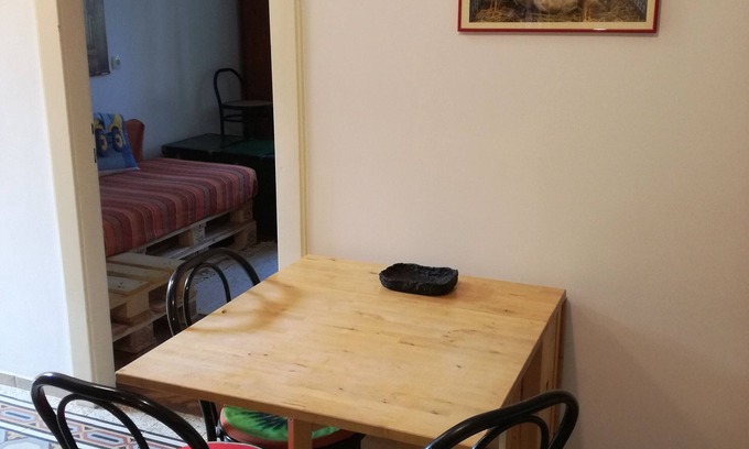 Rijeka House | Casa Jackie: Cozy Retreat Near City Center with Breakfast