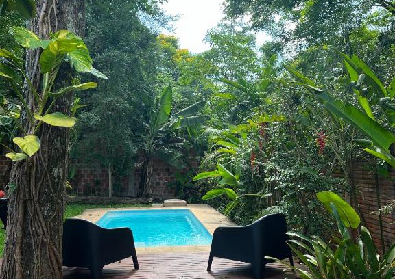 Zona Granja House | Discover Casa Jaguar: Oceanfront Bliss with Pool Access