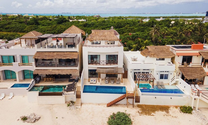 Colonia Salina Chica House | Casa Javi: Oceanfront Retreat with Spa & Private Pool