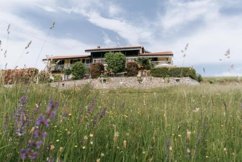 Magnano Bed & Breakfast | Discover Casa Joop: Highly Rated Family-Friendly Retreat