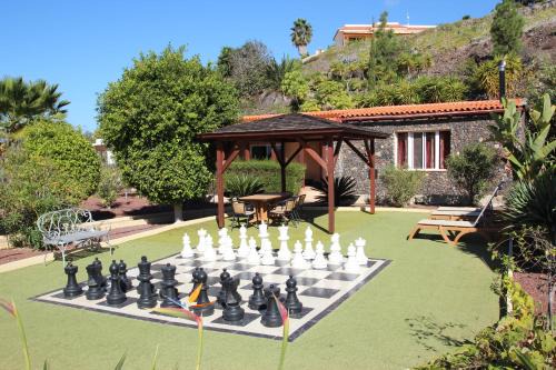 Chio House | Tranquil Retreat at Casa Julia Finca Montimar with Pool