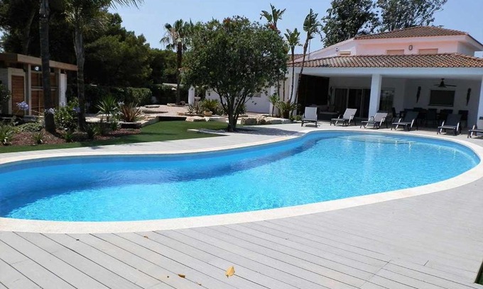 Riumar House | Beachfront Retreat with Private Pool & Pet-Friendly Access