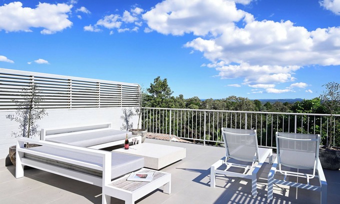 Noosa Heads Apartment | Ideal Noosa Hill Retreat at Kanai Sunset Terrace