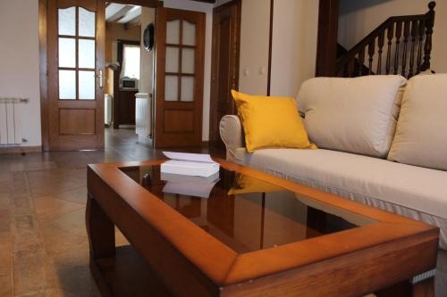 Noriega House | Top-Rated Casa La Carrera: Family-Friendly Retreat Awaits