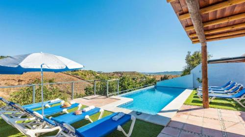 Trapiche House | Discover Casa La Estrella Azul Vélez-Málaga: Family Friendly Retreat