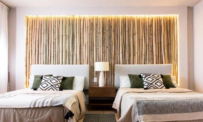 Aguascalientes Hotel | Discover Casa la Feria - Céntrico with Family-Friendly Amenities