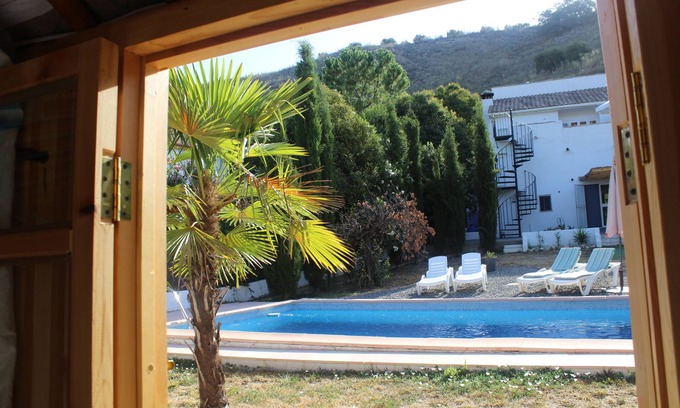 Almedinilla Bed & Breakfast | Relax at Casa La Nuez B&B: Pool, Garden & Free WiFi