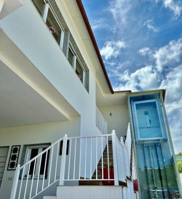 Padrenda House | Experience Casa La Oveja Negra with Pool & Ocean Views