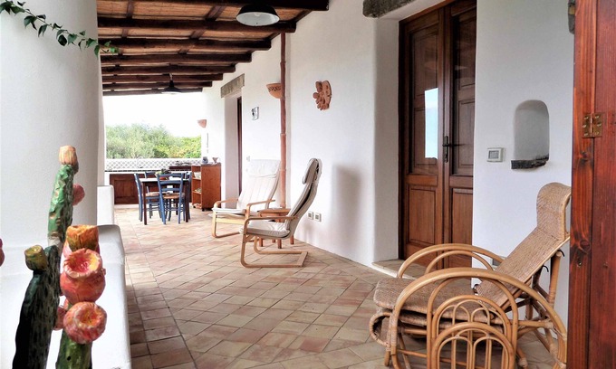 Malfa House | Discover Casa La Papera: A Nature Retreat with Family Amenities