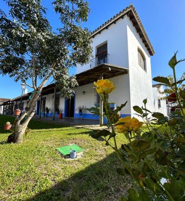 El Rocio House | Family-Friendly Getaway at Casa La Retama - Pequeño Rocio