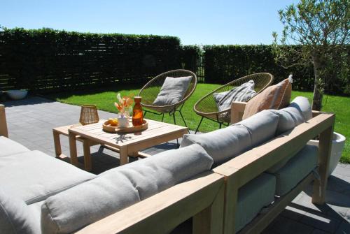 Uitkerke House | Casa La Vista - Relax and Unwind by the Sea