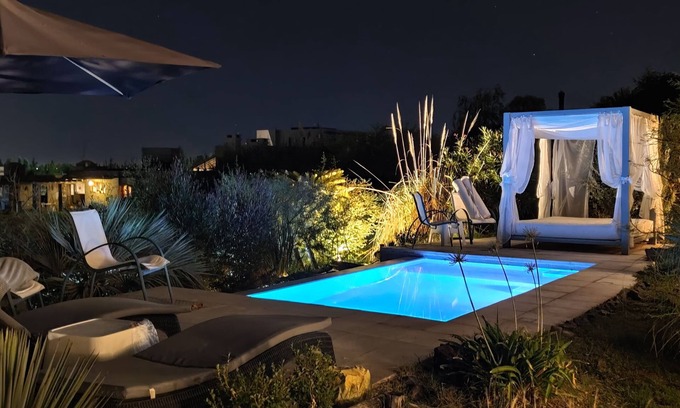 Chacras de Coria House | Experience Casa Laderas de Chacras: Top-Rated Getaway