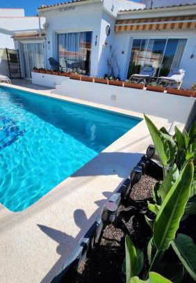 San Fulgencio House | Oceanfront Las Mariposas: Guest Rated 9.7 with Pool Access