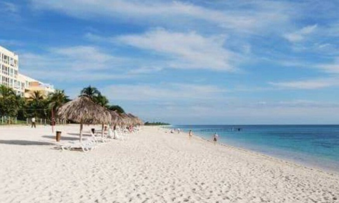 Trinidad House | Enjoy Oceanfront Bliss at Casa Las Tres Cruces