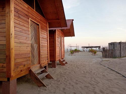 Villa de Tututepec de Melchor Ocampo House | Discover Casa Laud Chacahua: Family & Pet-Friendly Retreat