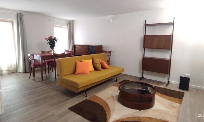 Borgo Dora Apartment | Family-Friendly Retreat at Casa Laura - Rated 9/10