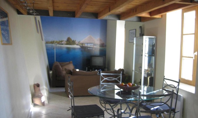 Oletta Apartment | Kid-Friendly Getaway at Casa Laurina - Rated 8.3/10