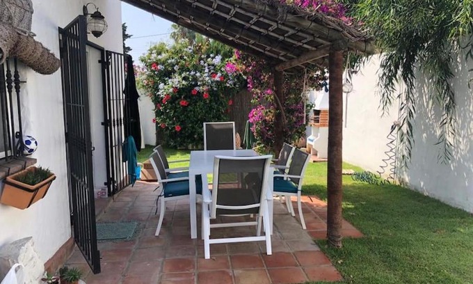 Los Canos de Meca House | Pet-Friendly Retreat at Casa Leïa Caños de Meca