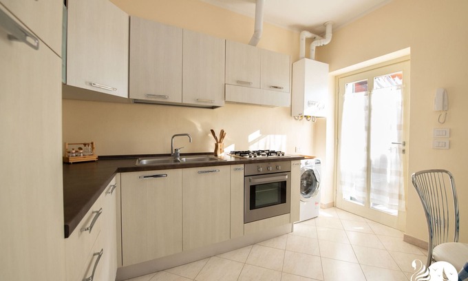 Polpenazze del Garda Apartment | Discover Casa Lella: Family-Friendly with Spa & Breakfast