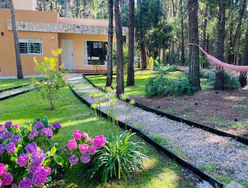 Mar de Las Pampas House | Pet-Friendly Stay at Casa Libertad - Rated 10/10 by Guests