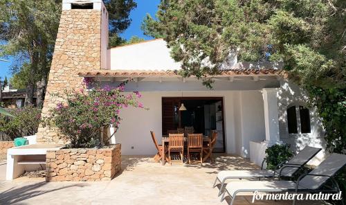 Sant Francesc Xavier House | Casa Lilu Playa Migjorn - Oceanfront Haven with Pool
