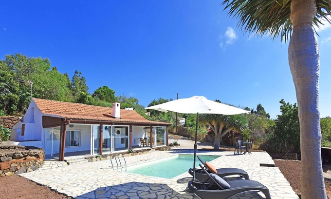 Puntagorda House | Discover Casa Limon: Oceanfront Bliss in Puntagorda