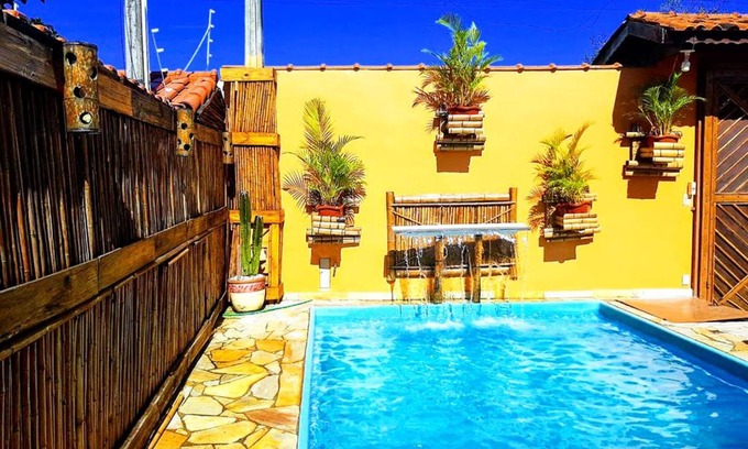 Jardim Santa Tereza House | Relaxing Casa Linda with Pool and Games Near the Beach