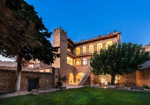 La Pobla de Cervoles Hotel | Experience Casa Llobera 1792: Oceanfront with Pool Access