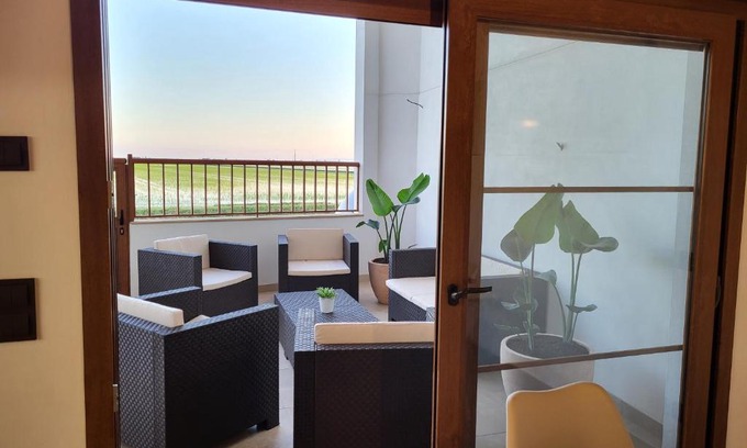 Amposta House | Explore Casa lo Canyero: Spa, Hot Tub & Pet-Friendly Stay